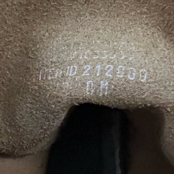 SOLD Vintage L.L. Bean Boots - Like New - Picture 13 of 13